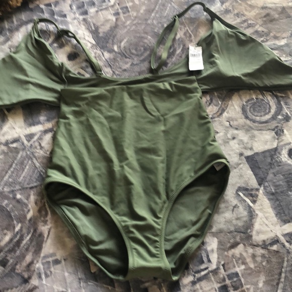 full coverage from aerie - Picture 1 of 5